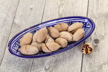 Pecan nuts heap