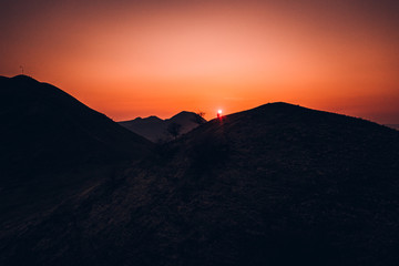 Obraz premium Rana is a significant three-peak mountain 457m. in the western part of Ceske stredohori. The Rana National Nature Reserve is situated on the south-western hill of the trike, is the center of paraglide