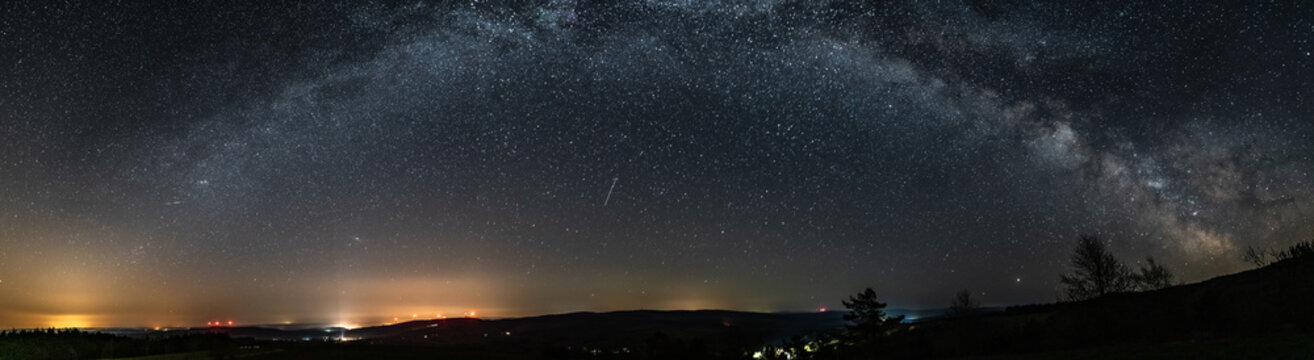 Droga Mleczna, Milky Way , Gwiazdy, Farma Wiatrowa nocą, noc, gwieździsta noc, n&oacute;w,