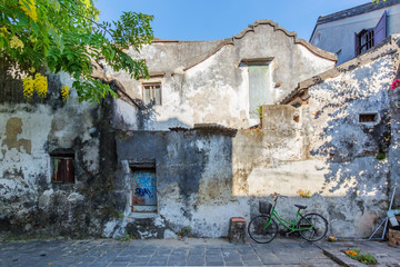 Fototapeta na wymiar view of Hoi An ancient town, UNESCO world heritage, at Quang Nam province. Vietnam. Hoi An is one of the most popular destinations in Vietnam 