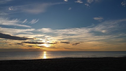 Entre el cielo y el mar