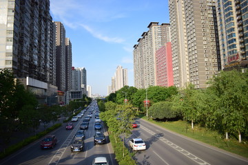 Fototapeta na wymiar traffic in the big city in china