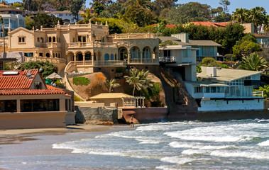 Very beautiful modern oceanfront home in San Diego, California, USA.
