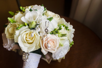 Bridal wedding bouquet in white and beige colours. Tenderness fashion bouquet