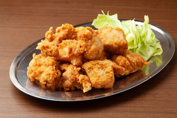 鳥の唐揚げ
