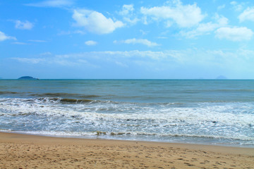 Fototapeta na wymiar Nha Trang coast in vietnam in February