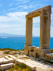 Fototapeta premium Portara - ruins of ancient temple of Delian Apollo on Naxos island, Cyclades, Greece