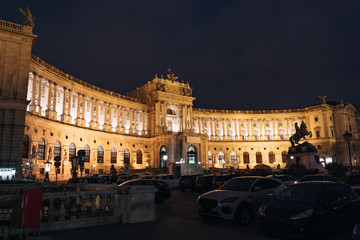 Fototapeta na wymiar Hofburg palace in Vienna Austria - cityscape architecture.