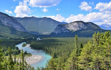 Fototapeta na wymiar Bow Valley , Banff National Park , Canada 