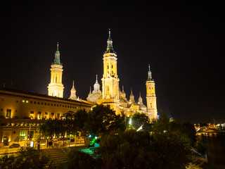 Fototapeta na wymiar Tourist city, Zaragoza, Spain.