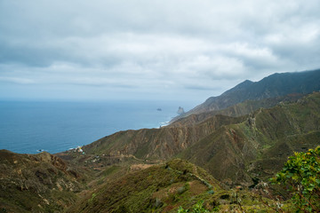 riesiges Anaga Gebirge auf Teneriffa
