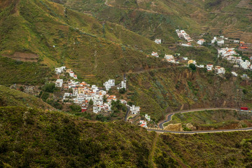kleinere Ortschaften in den Bergen