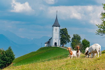 Slovenia: Jamnik, a fairytale church