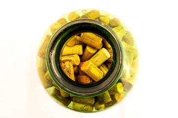 Botellón con corchos de alconoque