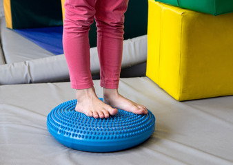 Exercises for sensory integration dysfunction. Sensory processing disorder.