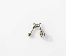 Pendant charm for necklace or bracelet costume jewelry fashion accessory