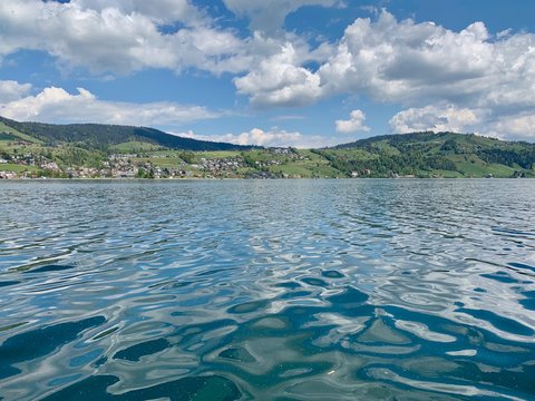 Blick &uuml;ber den &Auml;gerisee - See in der Schweiz im Kanton Zug