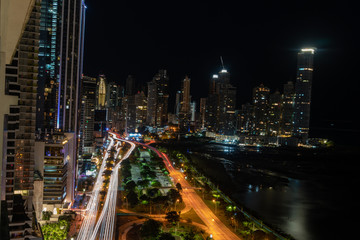 Obraz na płótnie Canvas Night traffic in Panama City