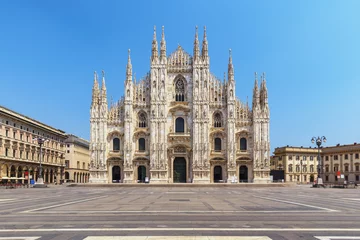  Milaan Italië, skyline van de stad bij Milano Duomo Cathedral leeg niemand © Noppasinw