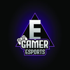 Fototapeta premium Letter E Game Logo Esport Gaming