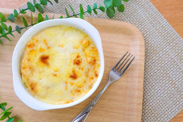 オーガニックなグラタンとフォーク