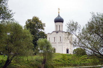 Fototapeta na wymiar Church of the Intercession on the Nerl. Bogolubovo, Vladimir. Gold ring of Russia