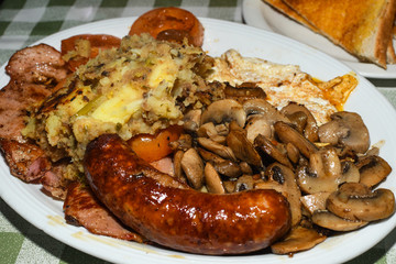 Full English Breakfast including sausages