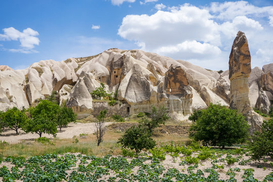 T&uuml;rkei, Nevşehir, Avanos, In den Fels geschlagener Wohnkomplex in Kappadokien, nahe der Stadt G&ouml;reme