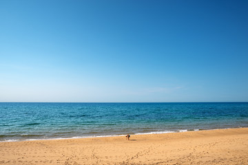 Fototapeta na wymiar Sardegna, spiaggia e costa solitaria, Italia