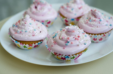 cupcakes with icing
