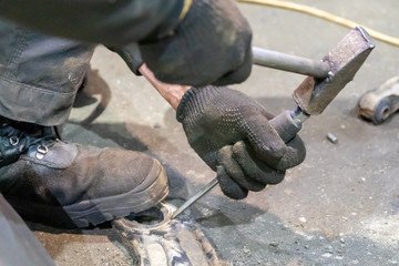 car service, car mechanic installation of silent blocks