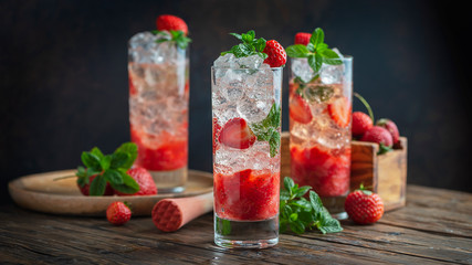 Mojito cocktail with strawberry