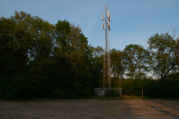 Dutch phone transmission tower