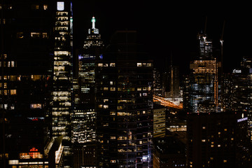 Fototapeta na wymiar Toronto & ses building pendant la nuit