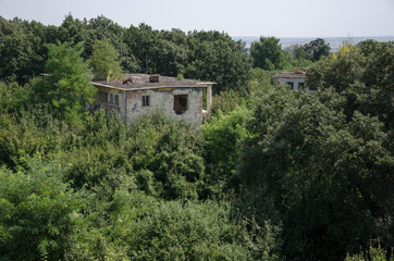 Fototapeta na wymiar abandoned ghost town, extinct barracks