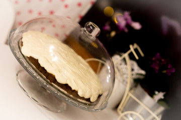 homemade cake dates cream