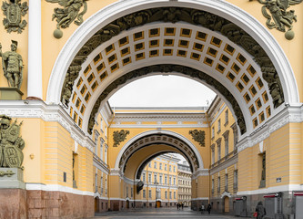 Fototapeta na wymiar Russia, Saint Petersburg, April-19,2020: Arch of the General Staff in Saint Petersburg on Palace square.