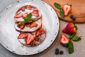 pancakes with a berries