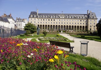 Fototapeta na wymiar Le palais St Georges