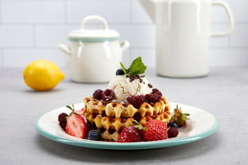 waffle ice cream strawberry food
