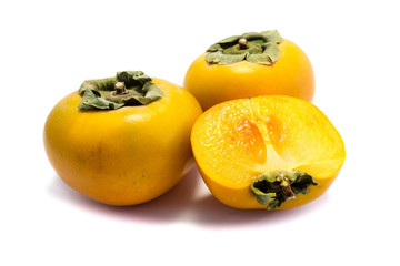 Kaki isoliert auf weißem Hintergrund