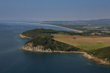 vista di populonia-toscana