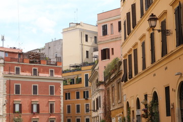 Fototapeta na wymiar Colorful Streets of Bella Roma