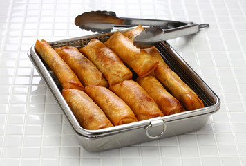turon, filipino banana spring roll, lumpiang saging