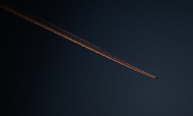 Photoshoot of aircraft trail