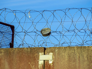 Obraz premium Fence Against Blue Sky