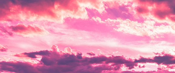 pink and purple color in sky and clouds in twilight time