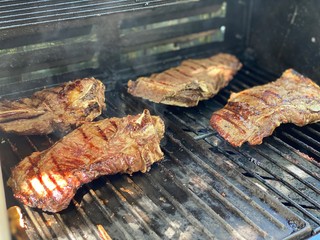 Bistecche fiorentine al barbecue