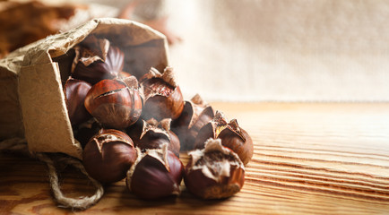 roasted chestnuts - 343380960