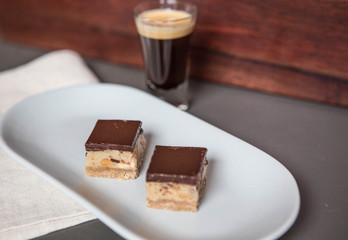 Caramel slice 